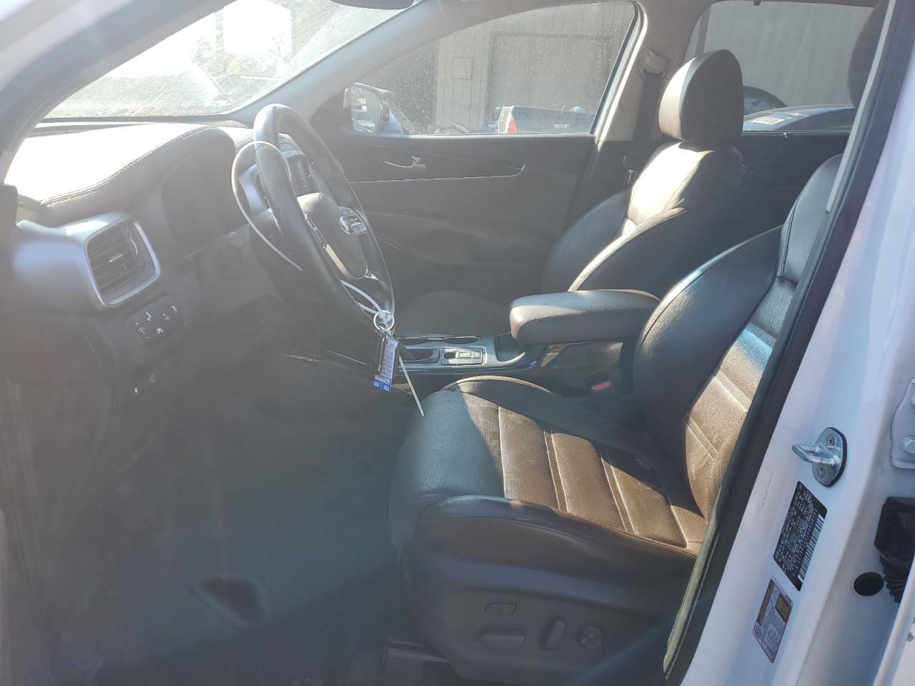2019 Kia Sorento - Image 7