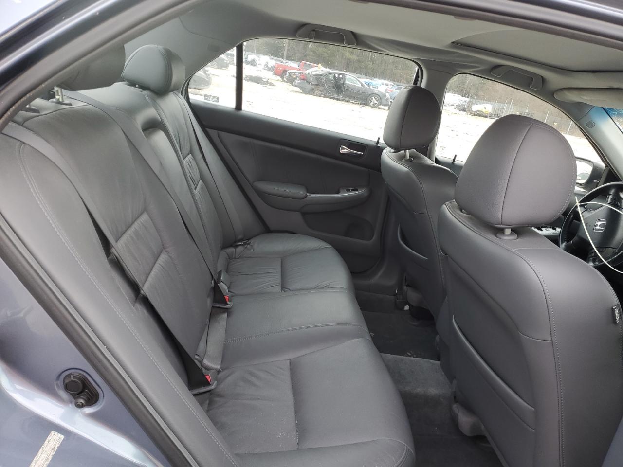 2007 Honda Accord - Image 10