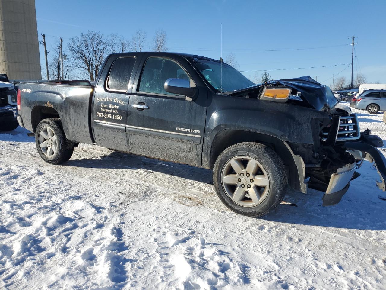 2013 GMC Sierra - Image 4