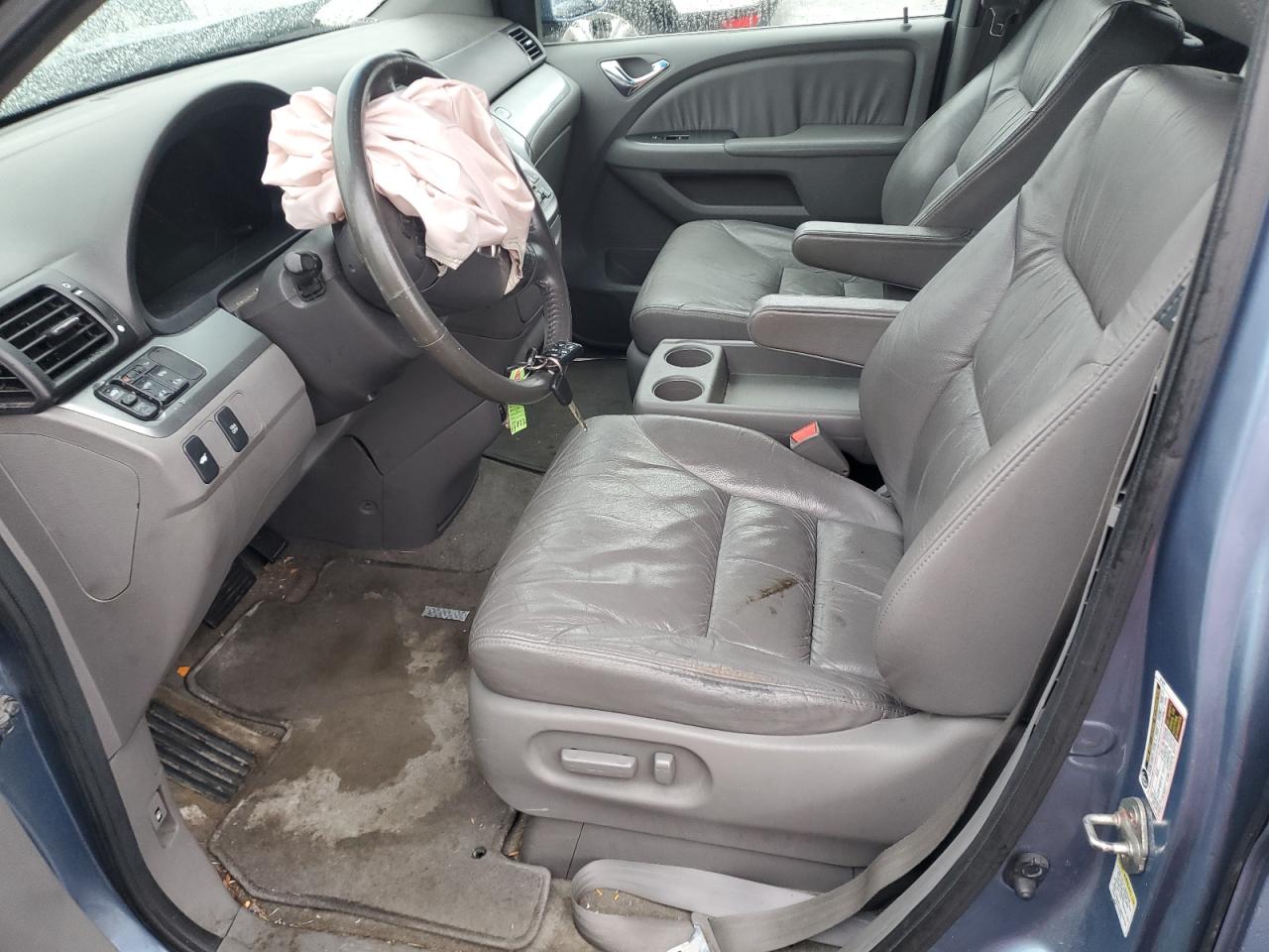 2010 Honda Odyssey - Image 7