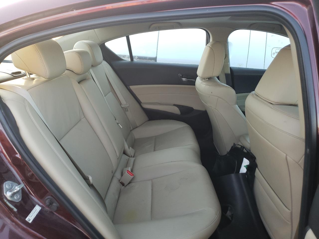 2013 Acura ILX - Image 10
