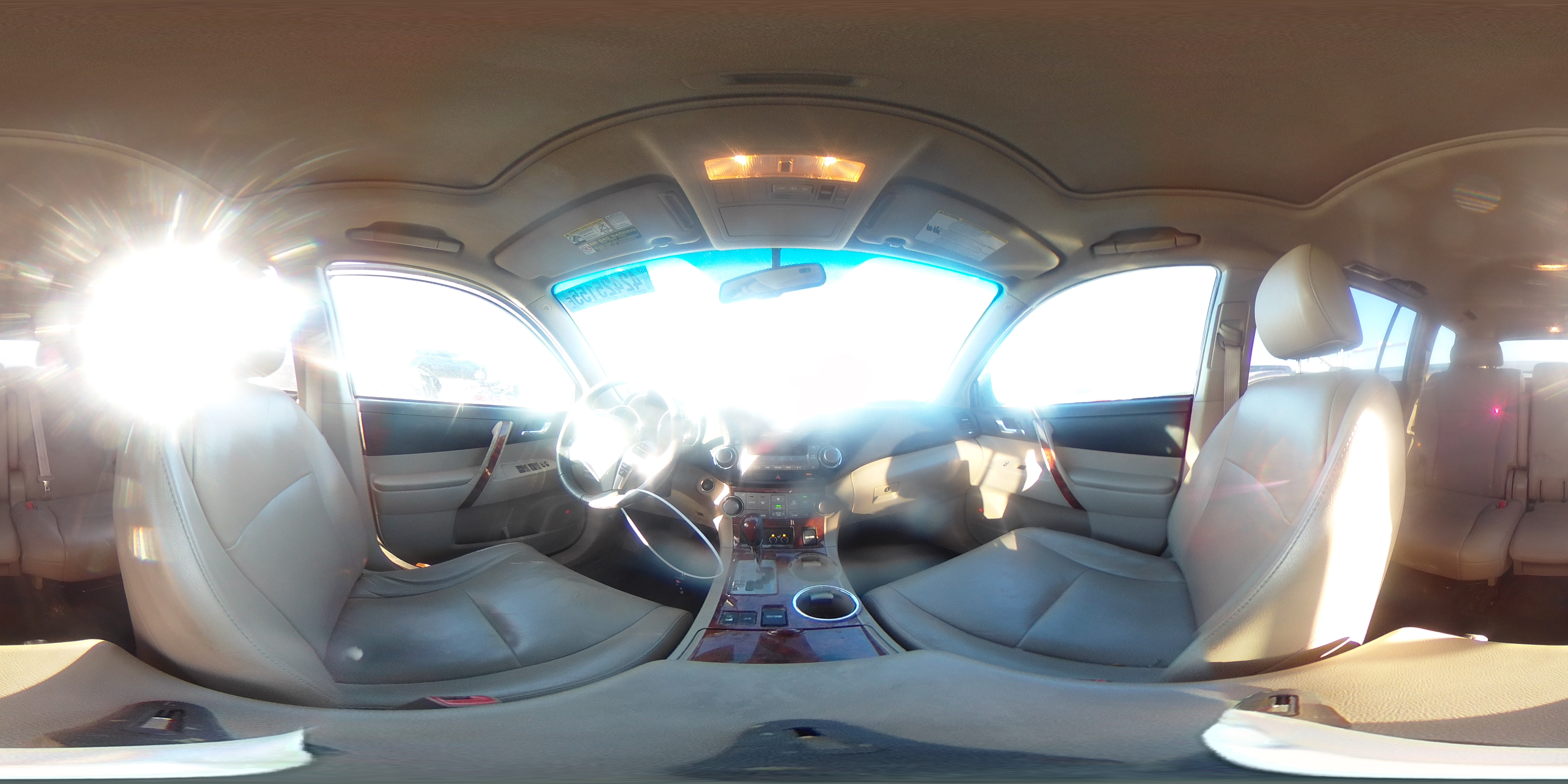 2012 Toyota Highlander - Image 13