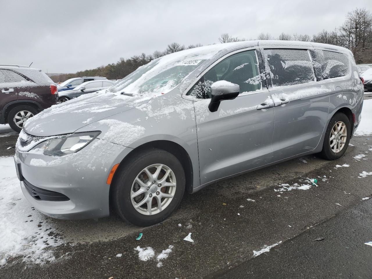 VIN 2C4RC1DG6HR743467 2017 CHRYSLER PACIFICA no.1