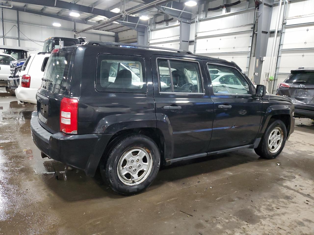 2010 Jeep Liberty (Patriot) - Image 3