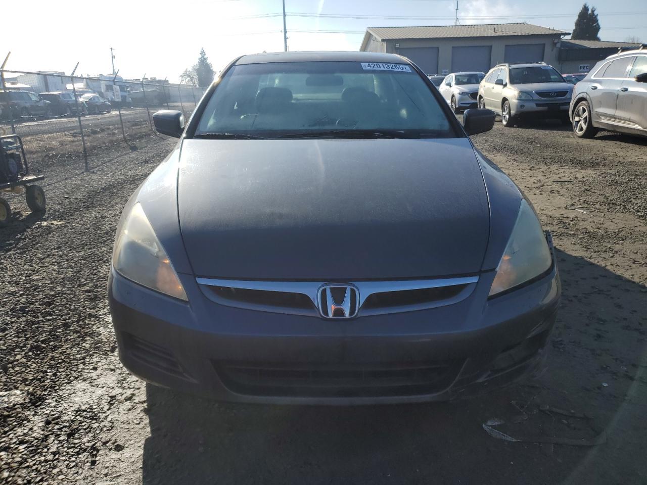 2006 Honda Accord - Image 5