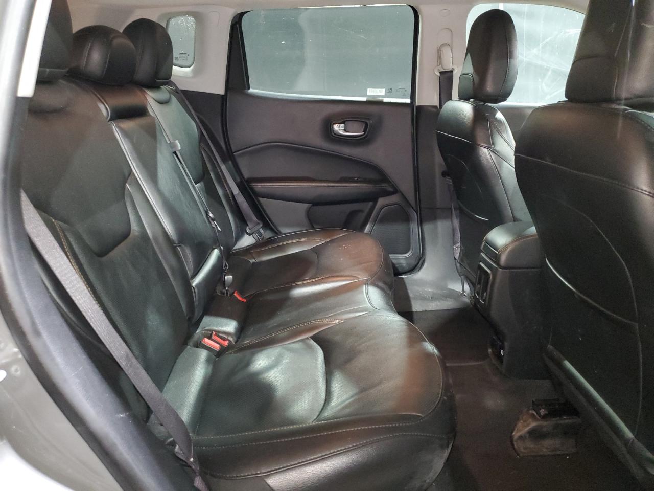 2021 Jeep Compass - Image 11