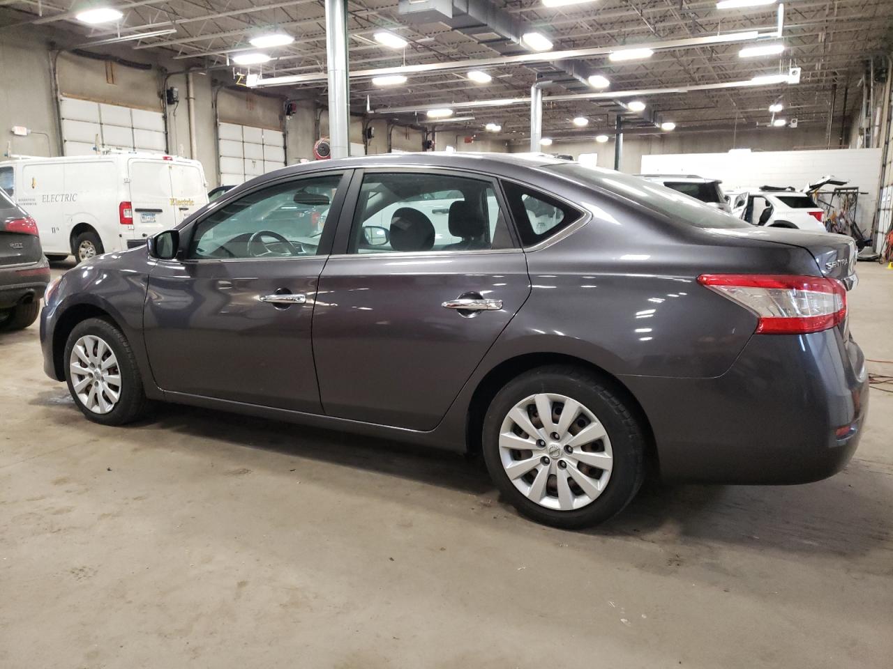 2015 Nissan Sentra - Image 2