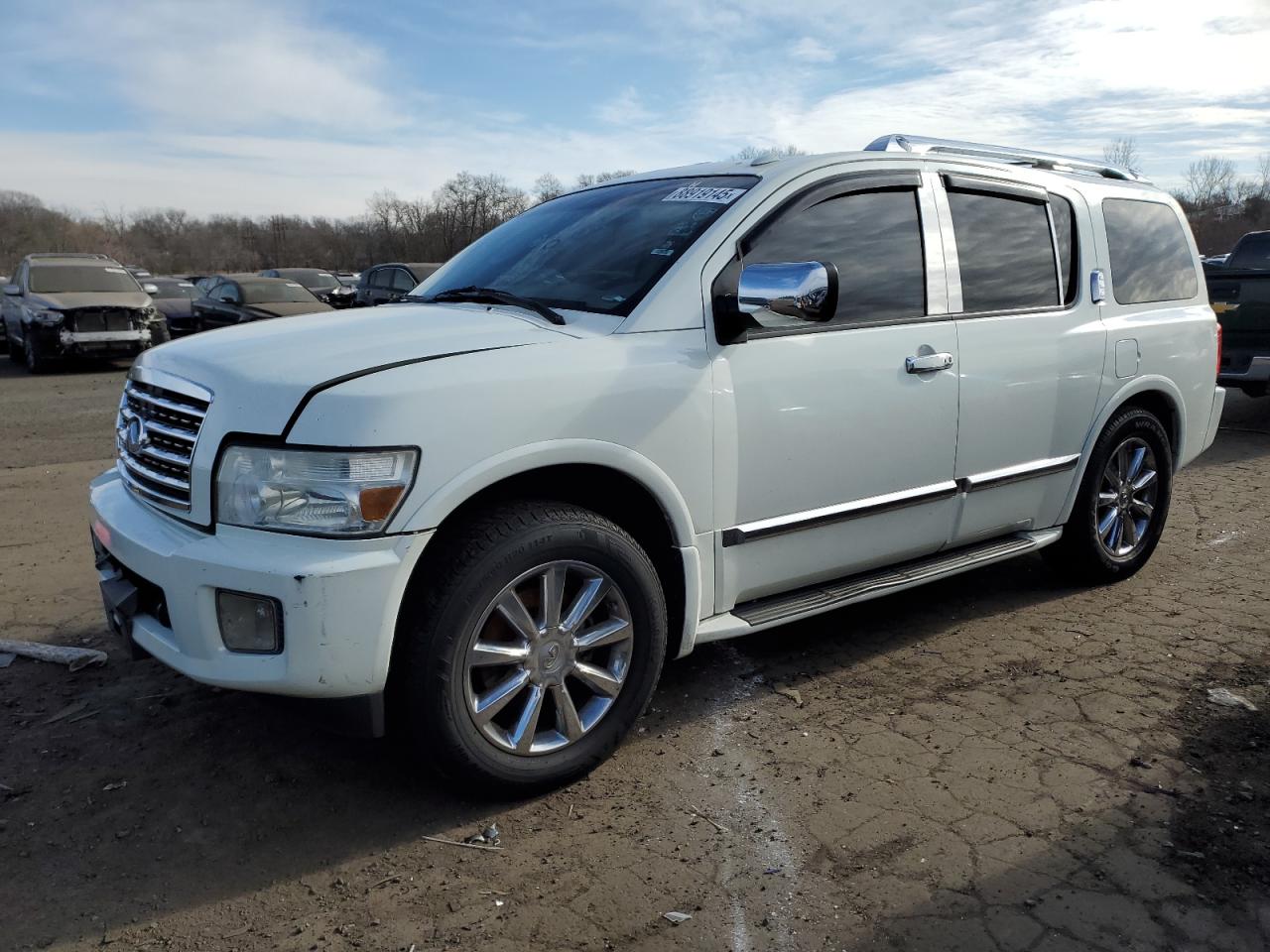 Infiniti QX56