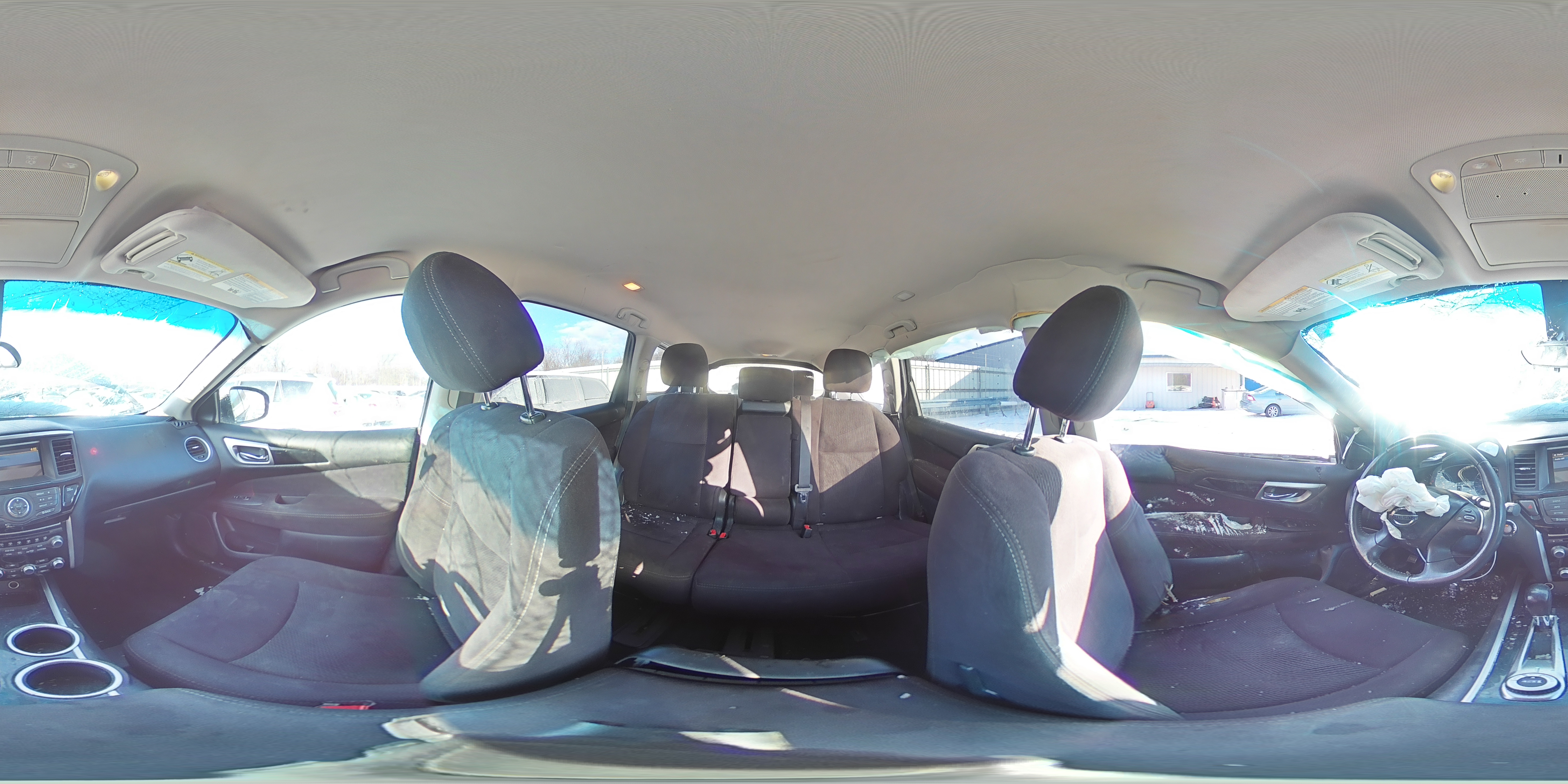 2013 Nissan Pathfinder - Image 16
