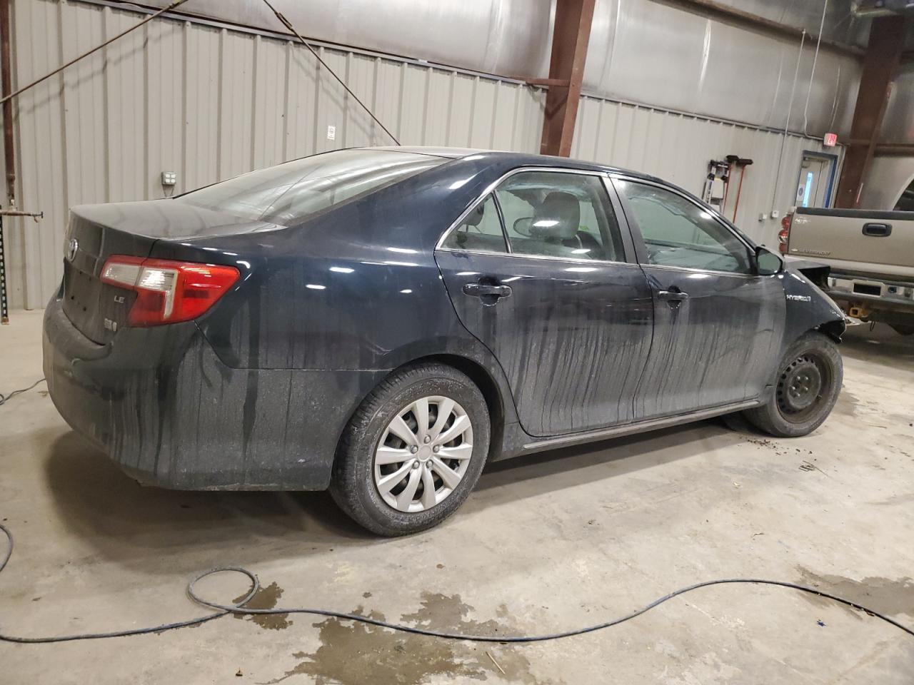2012 Toyota Camry - Image 3
