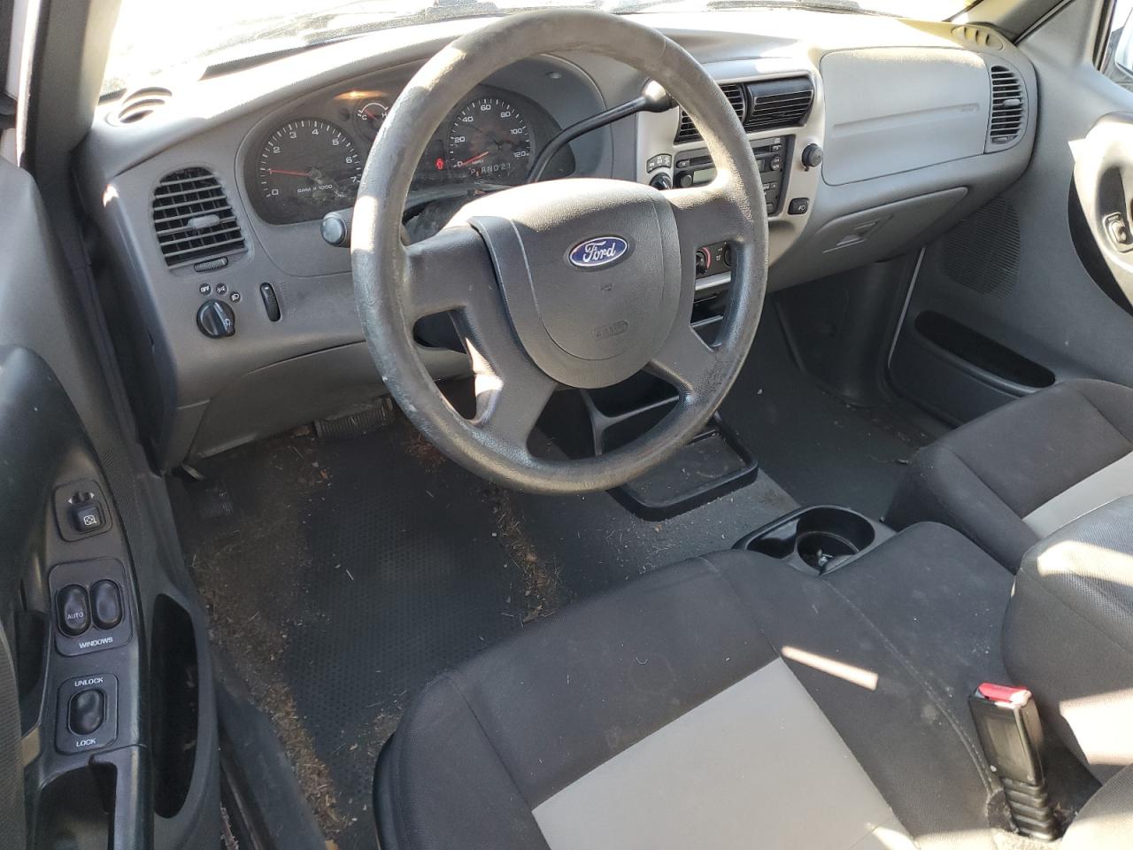 2005 Ford Ranger - Image 8