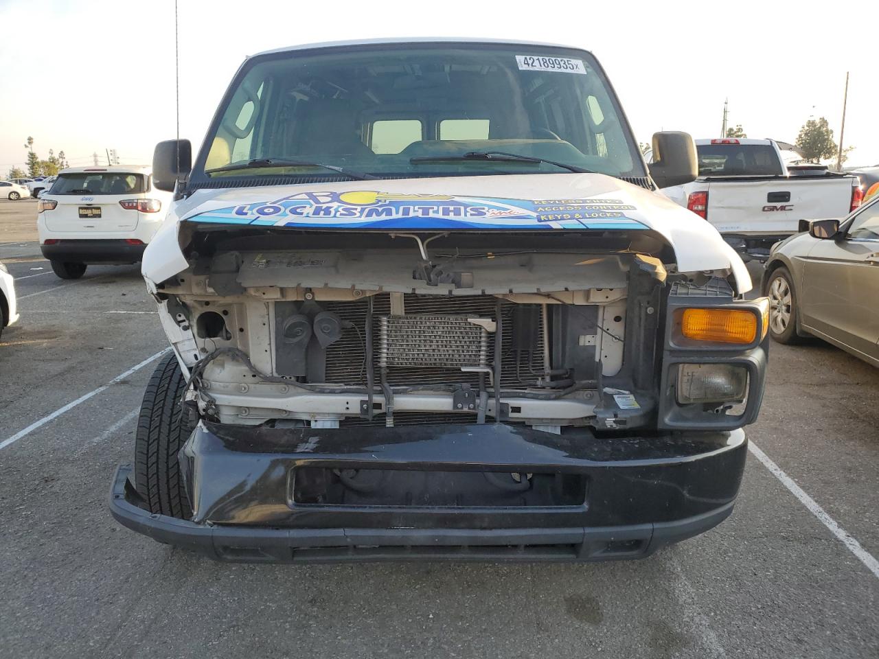 2013 Ford Econoline - Image 5