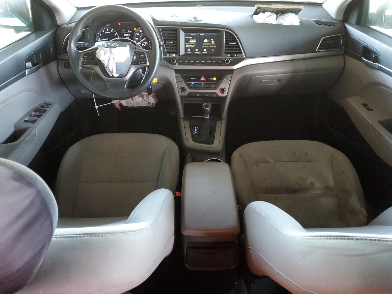 2017 Hyundai Elantra - Image 8