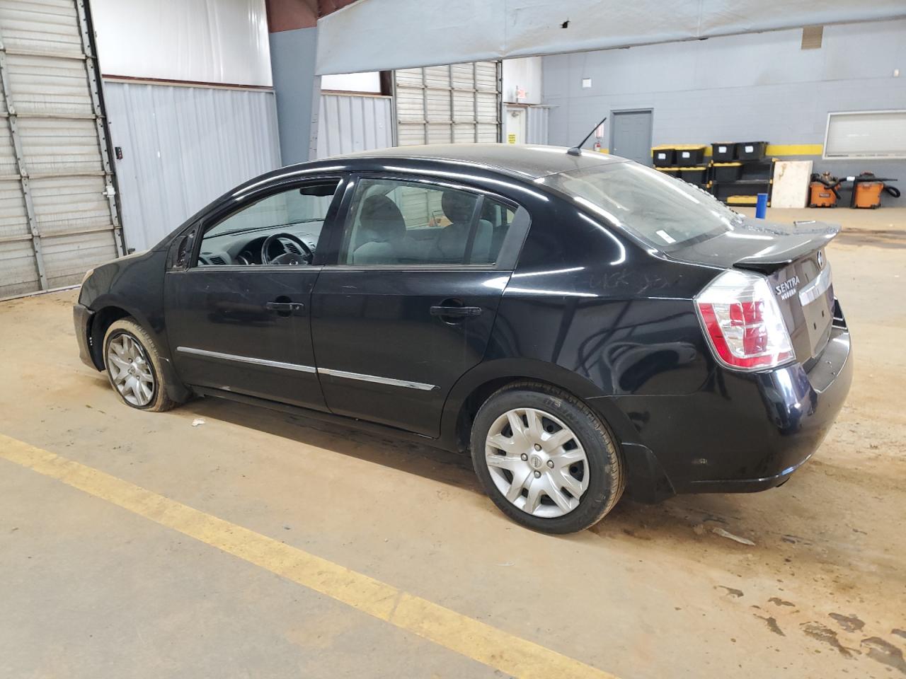 2012 Nissan Sentra - Image 2