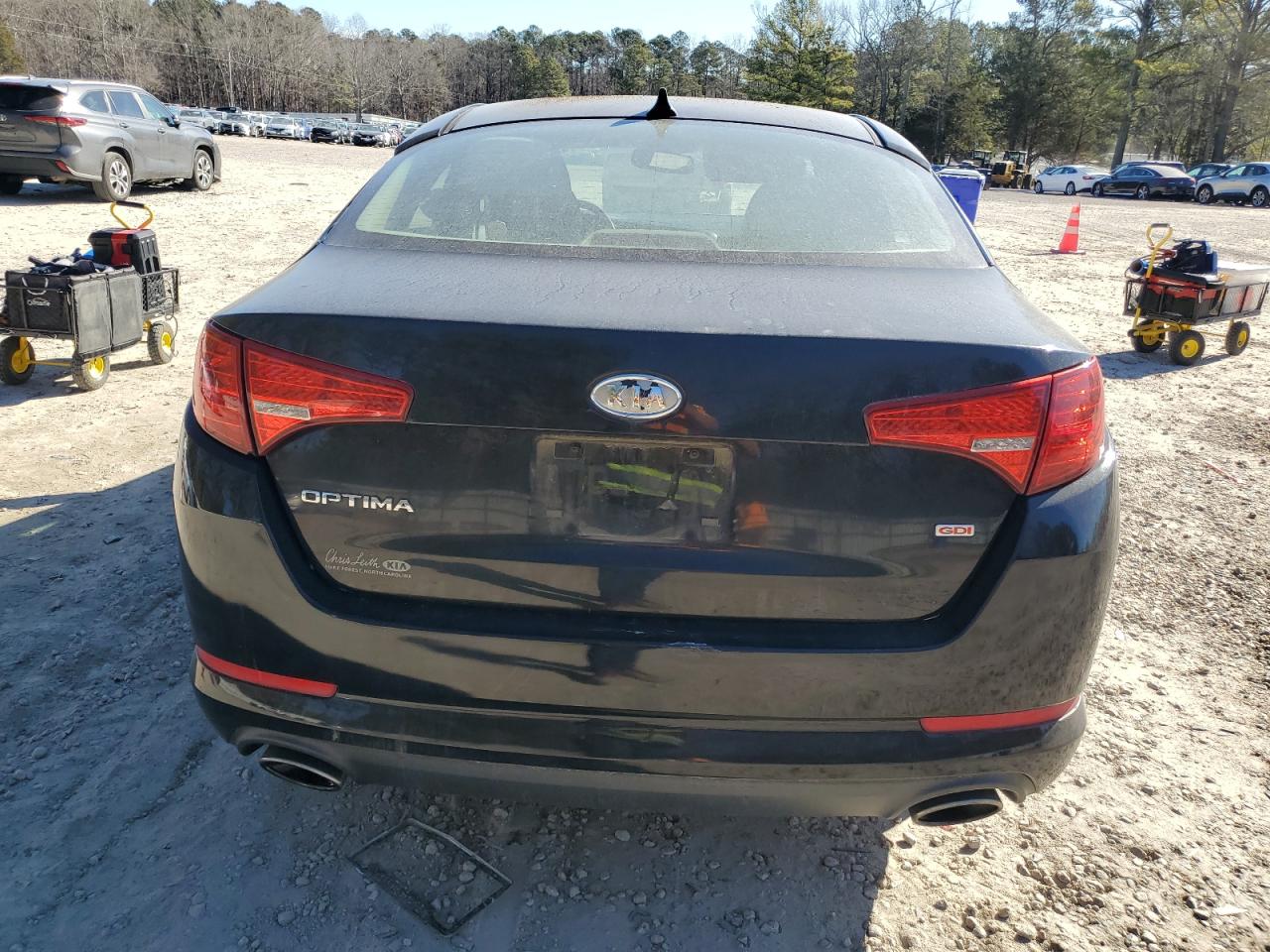 2011 Kia Optima - Image 6