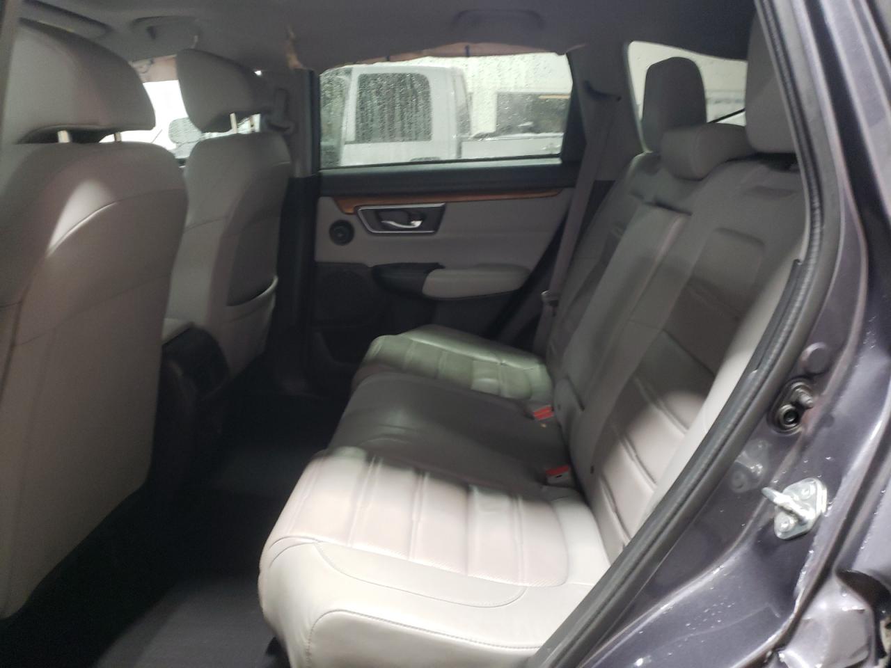 2017 Honda CR-V - Image 12