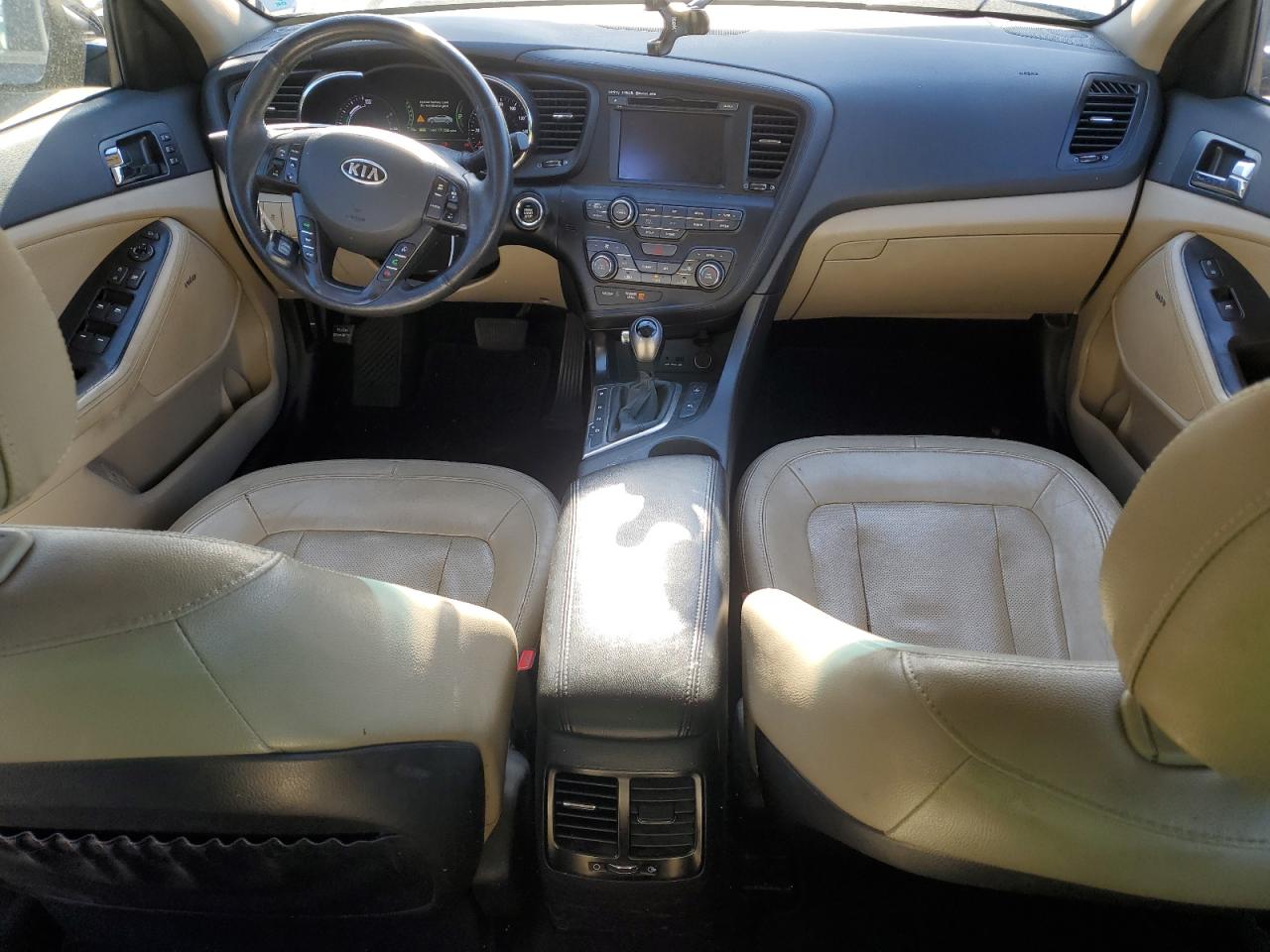 2012 Kia Optima - Image 8