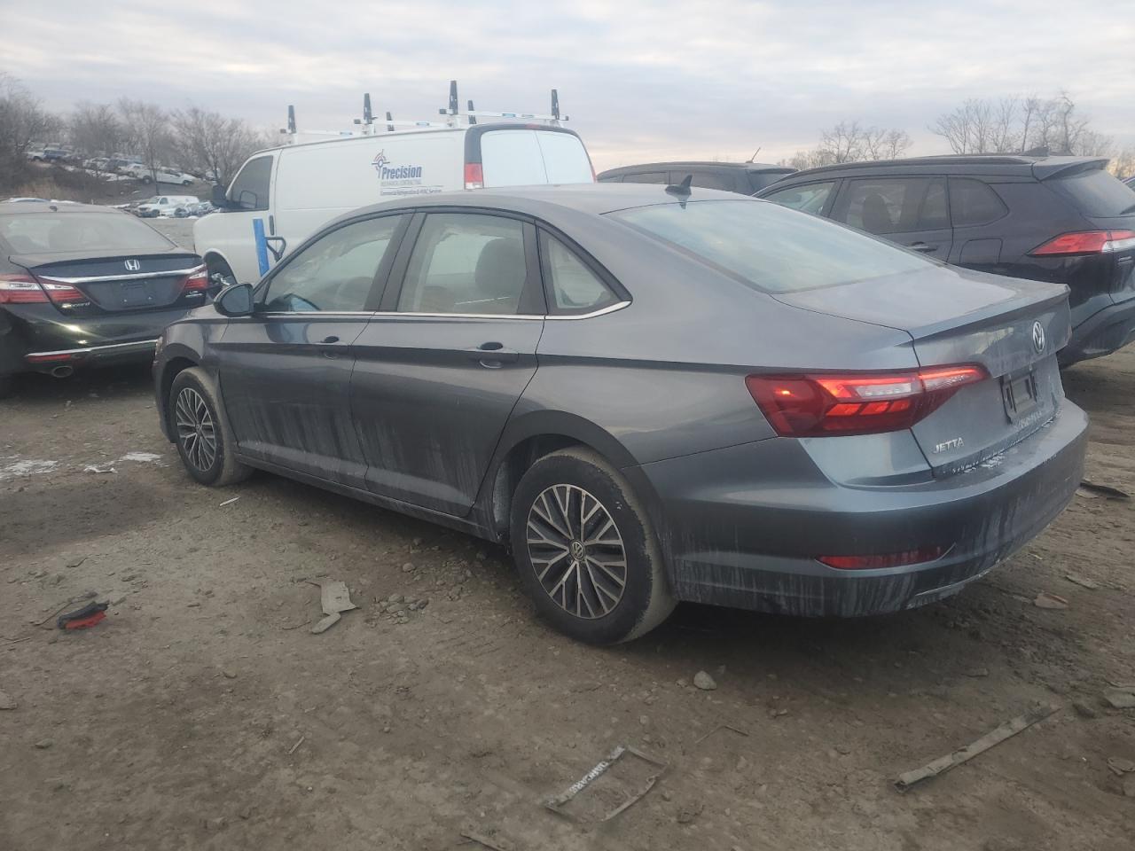 2021 Volkswagen Jetta - Image 2