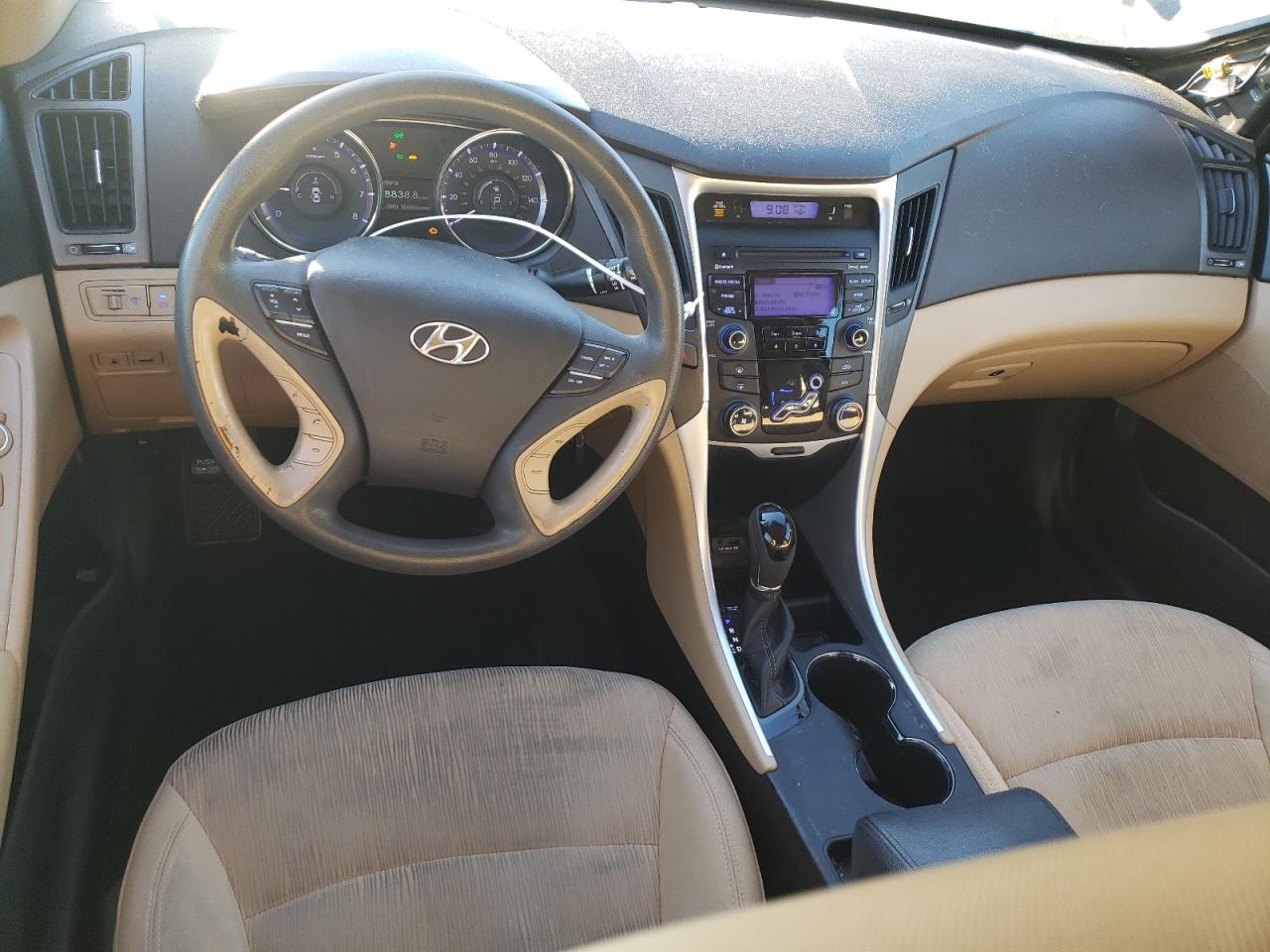 2013 Hyundai Sonata - Image 8