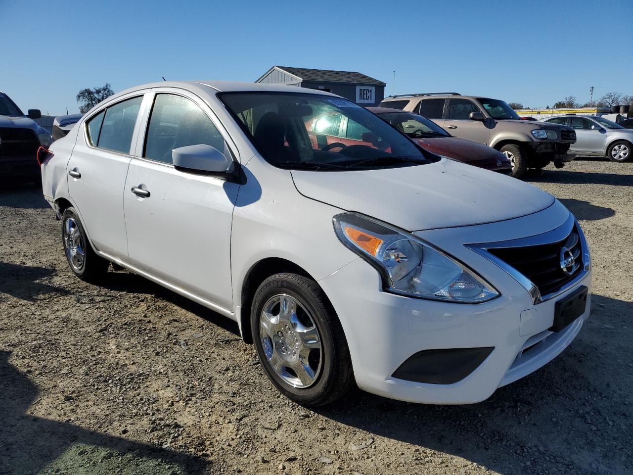 2017 Nissan Versa - Image 4