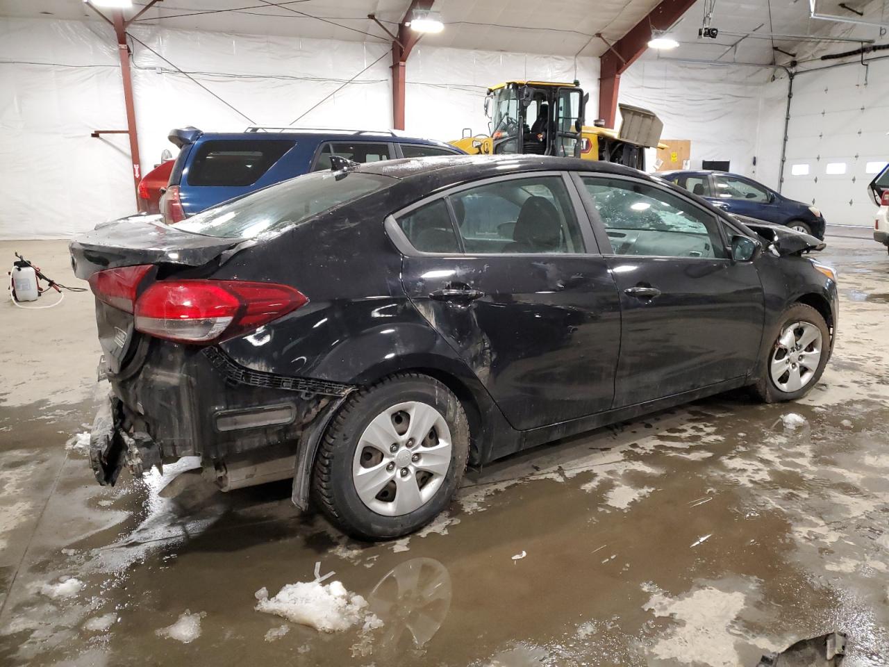 2017 Kia Forte - Image 3