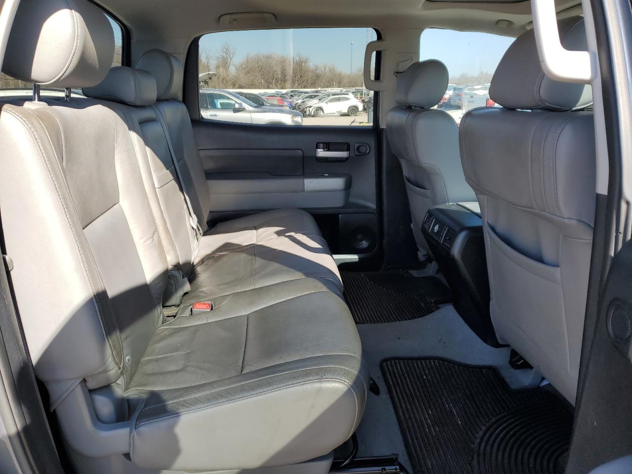 2008 Toyota Tundra - Image 10