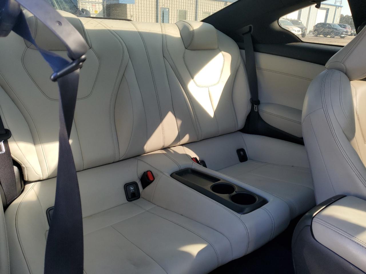2017 Infiniti Q60 - Image 10