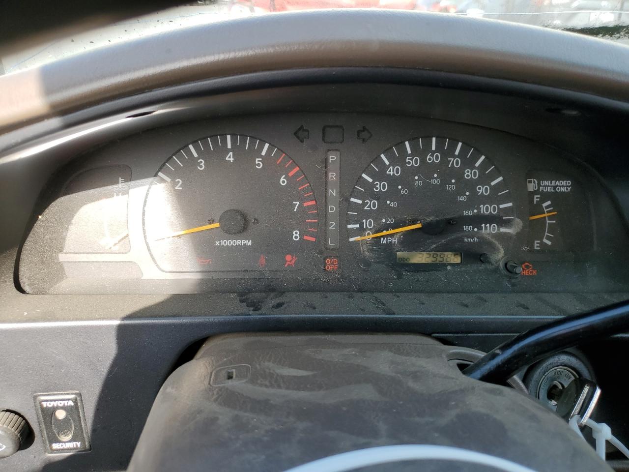 1998 Toyota Tacoma - Image 9