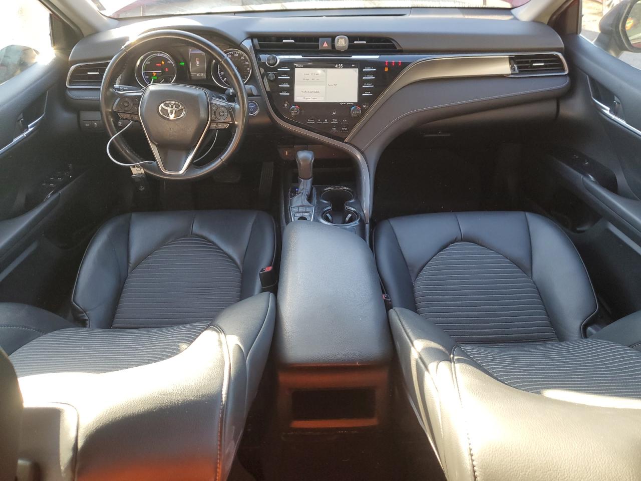 2019 Toyota Camry - Image 8