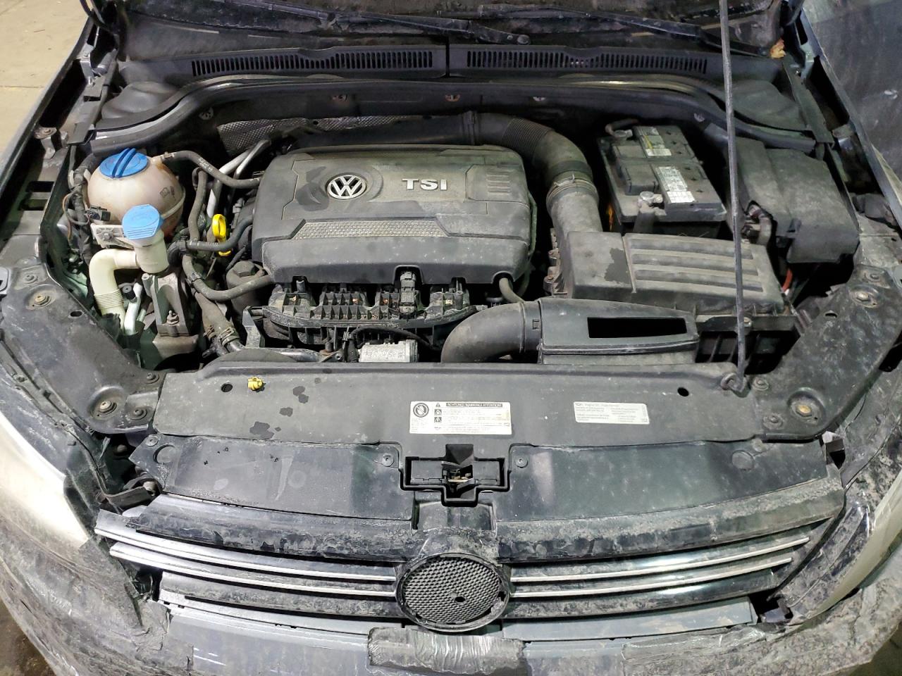 2014 Volkswagen Jetta - Image 11