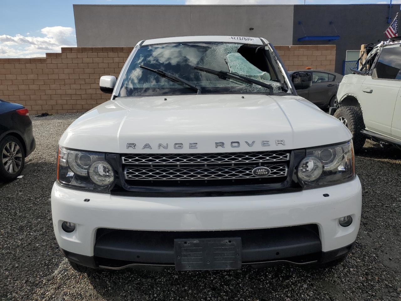 2013 Land Rover Range Rover - Image 5