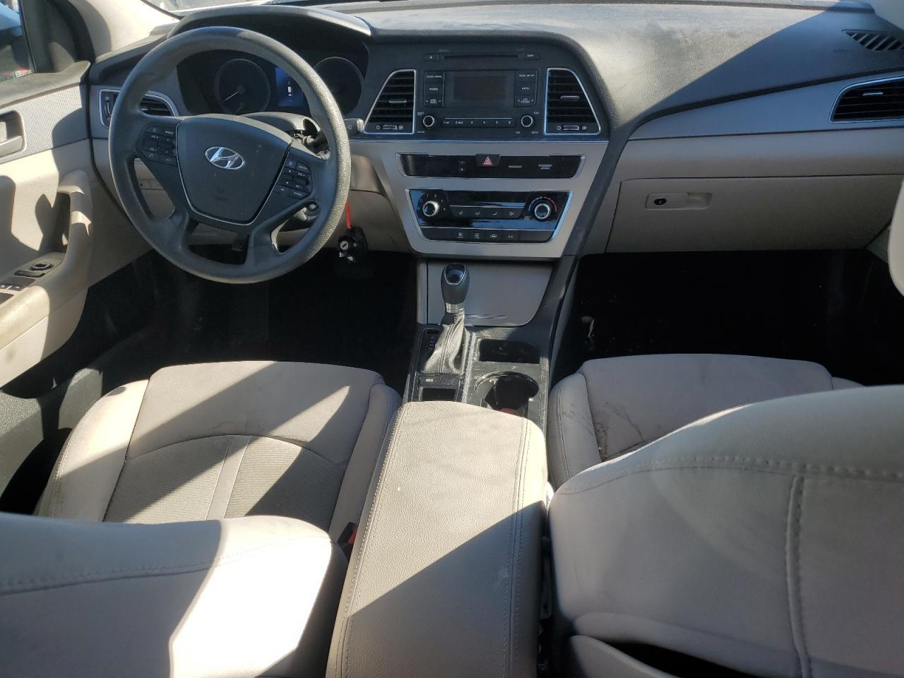 2017 Hyundai Sonata - Image 8