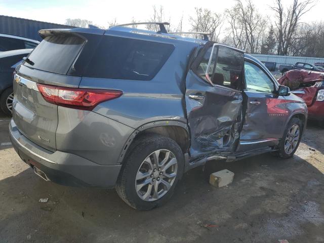  CHEVROLET TRAVERSE 2018 Srebrny