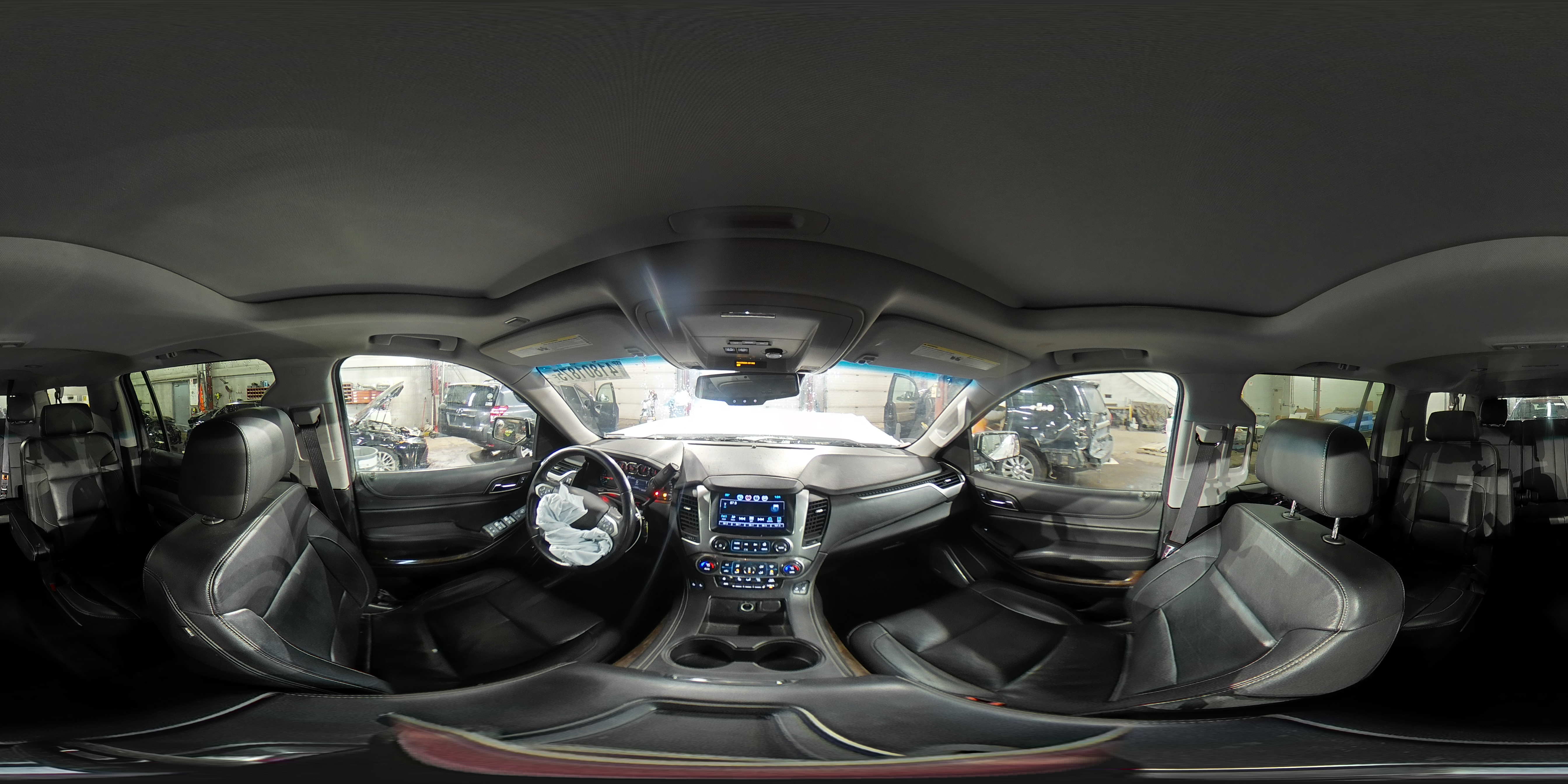 2016 Chevrolet Suburban - Image 15