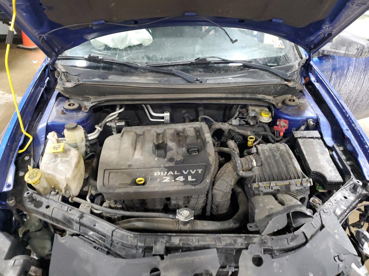 2013 Dodge Avenger - Image 11