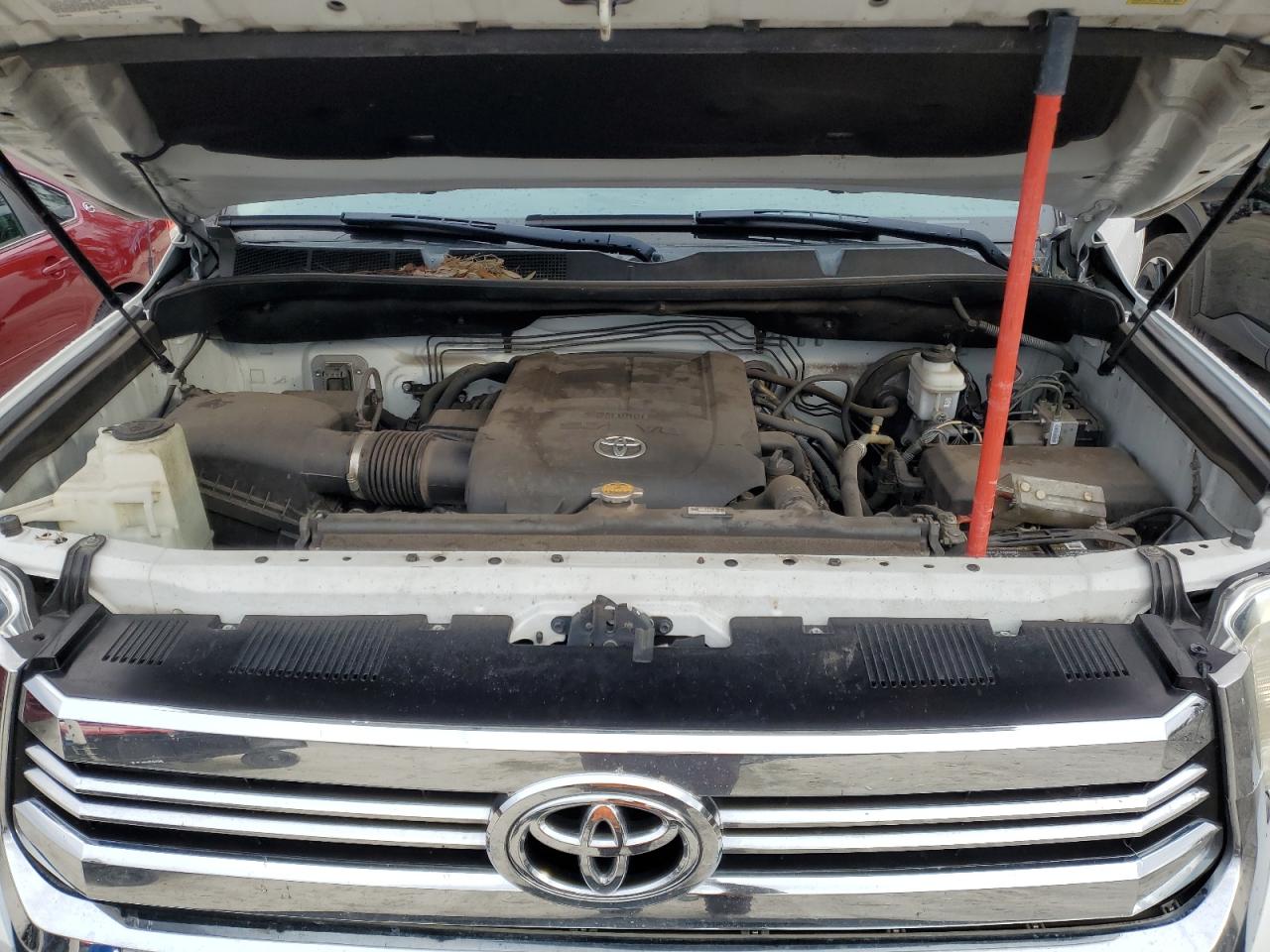 2016 Toyota Tundra - Image 11
