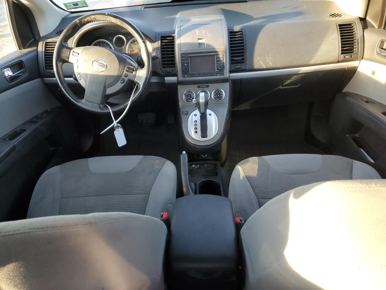 2012 Nissan Sentra - Image 8