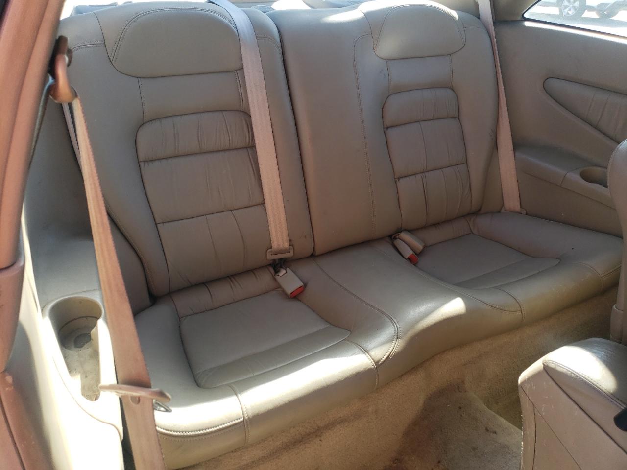 2001 Honda Accord - Image 11