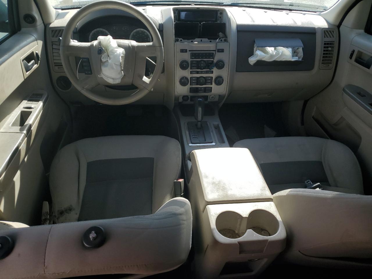 2008 Ford Escape - Image 8