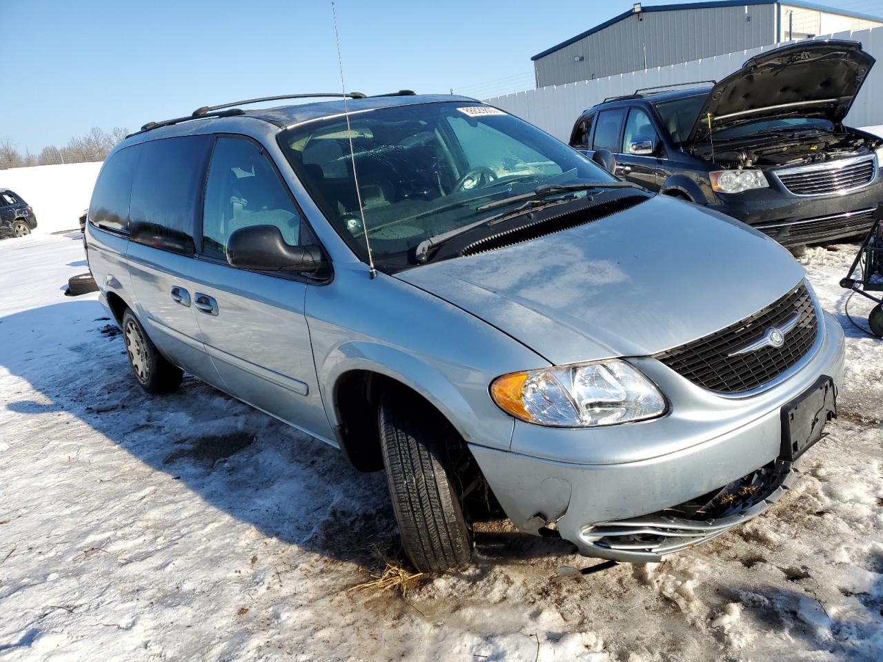 2004 Chrysler Town & Country - Image 4