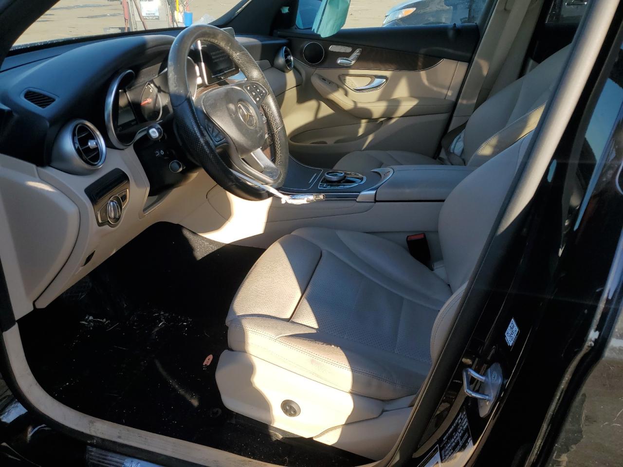 2018 Mercedes-Benz GLC - Image 7