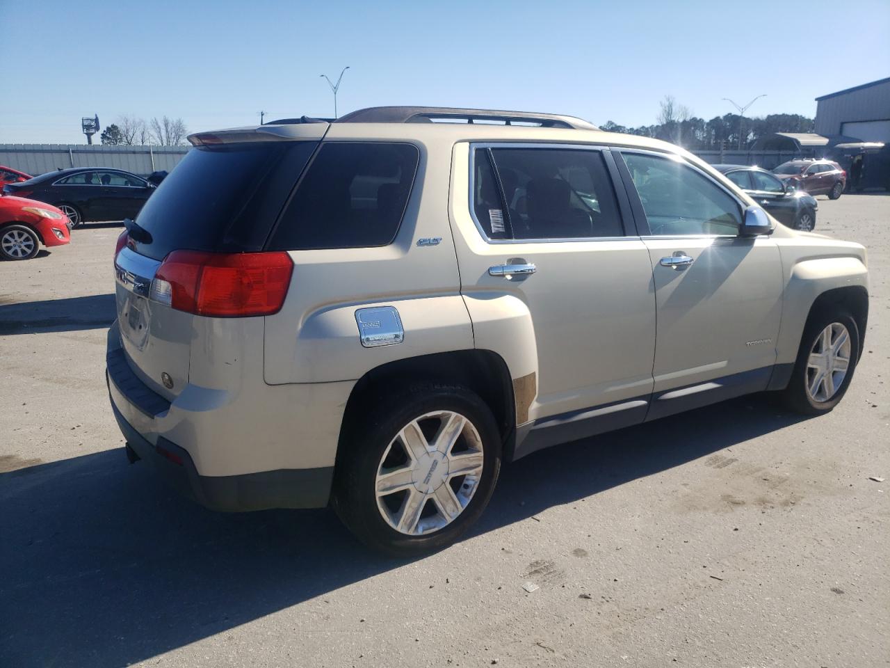 2011 GMC Terrain - Image 3