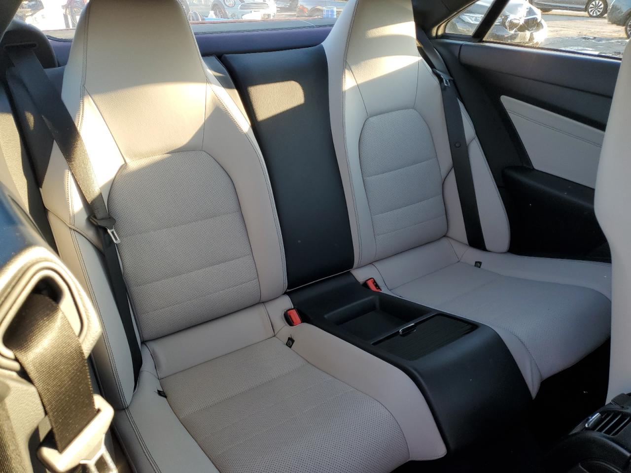 2014 Mercedes-Benz E-klasse - Image 10