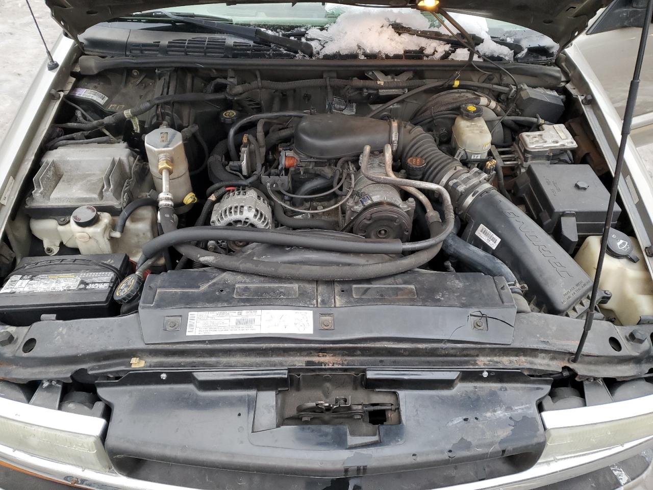 2002 Chevrolet Blazer - Image 12