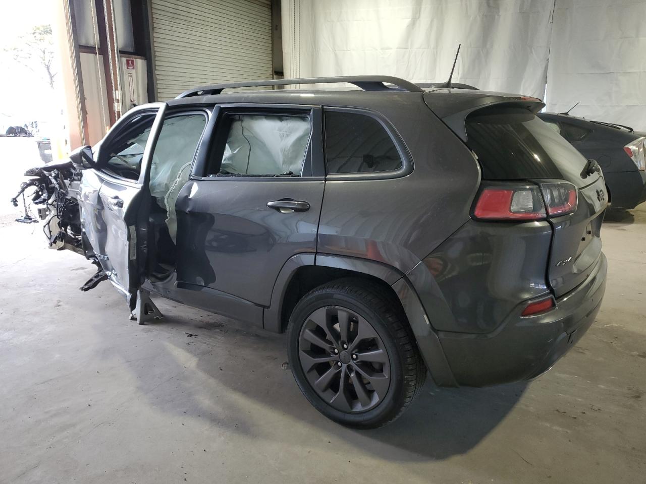 2019 Jeep Grand Cherokee - Image 2