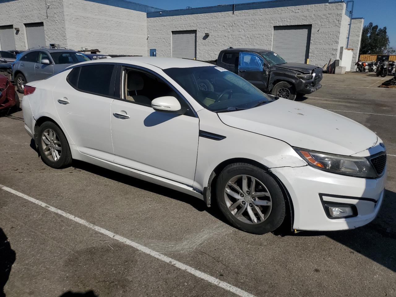 VIN KNAGM4A72D5305348 2013 KIA OPTIMA no.4