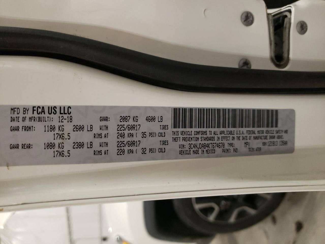 2019 Jeep Compass - Image 13