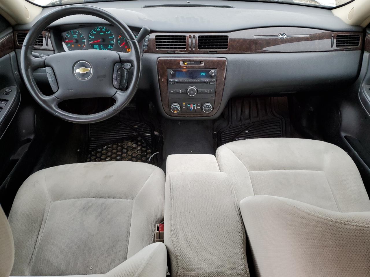 2012 Chevrolet Impala - Image 8