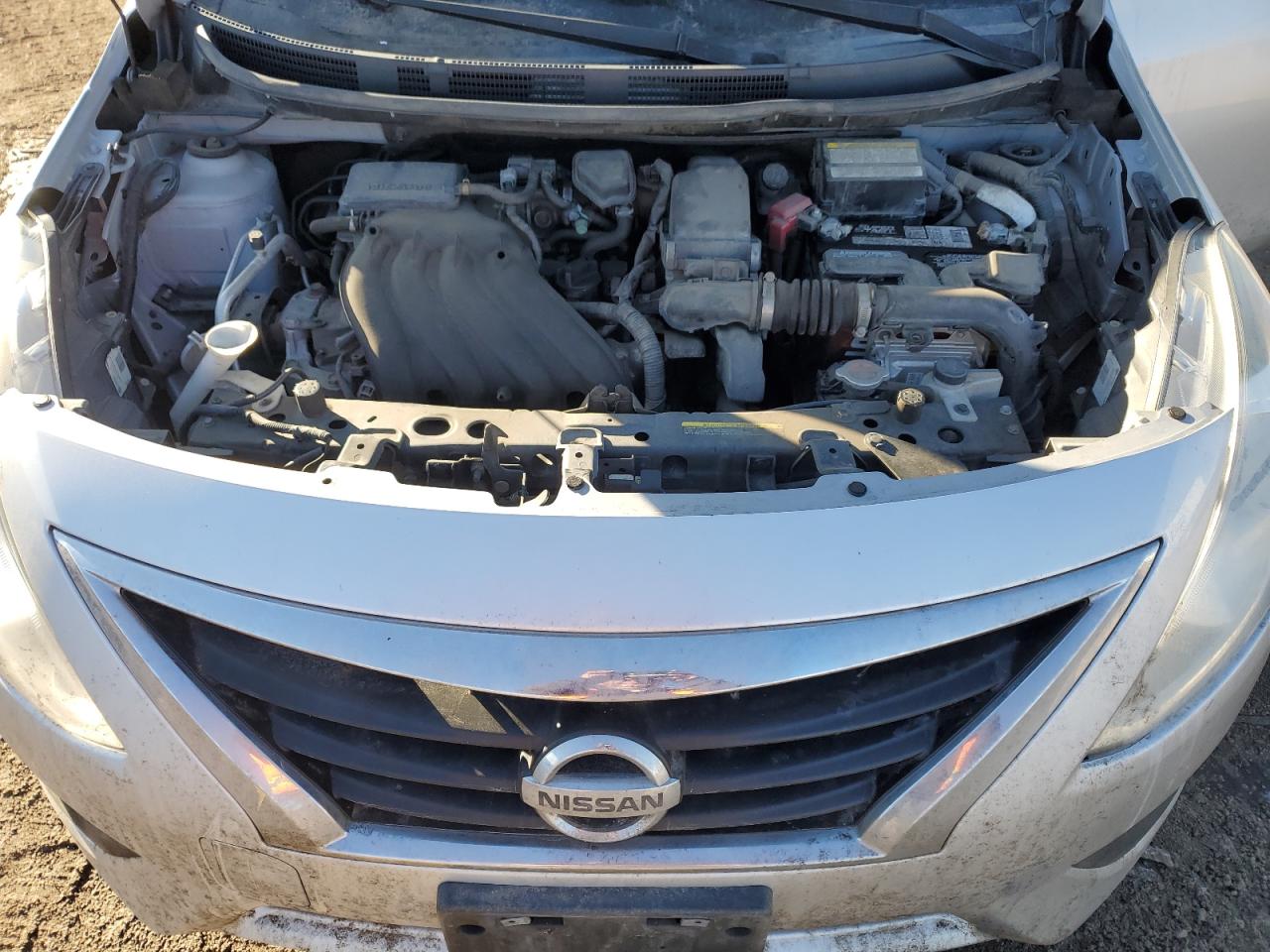 2015 Nissan Versa - Image 11