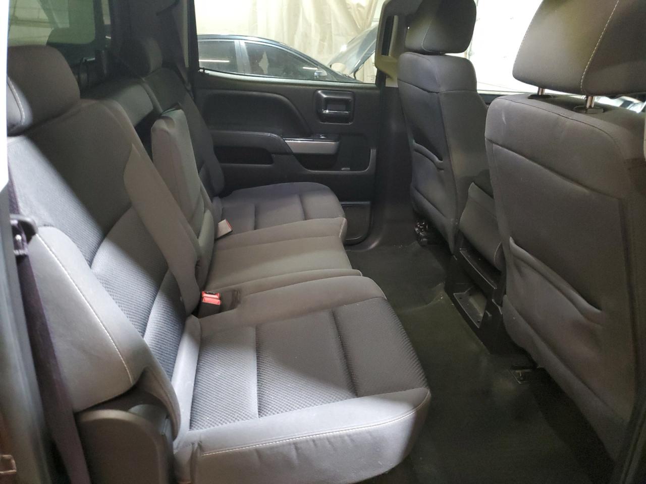 2016 Chevrolet Silverado - Image 10